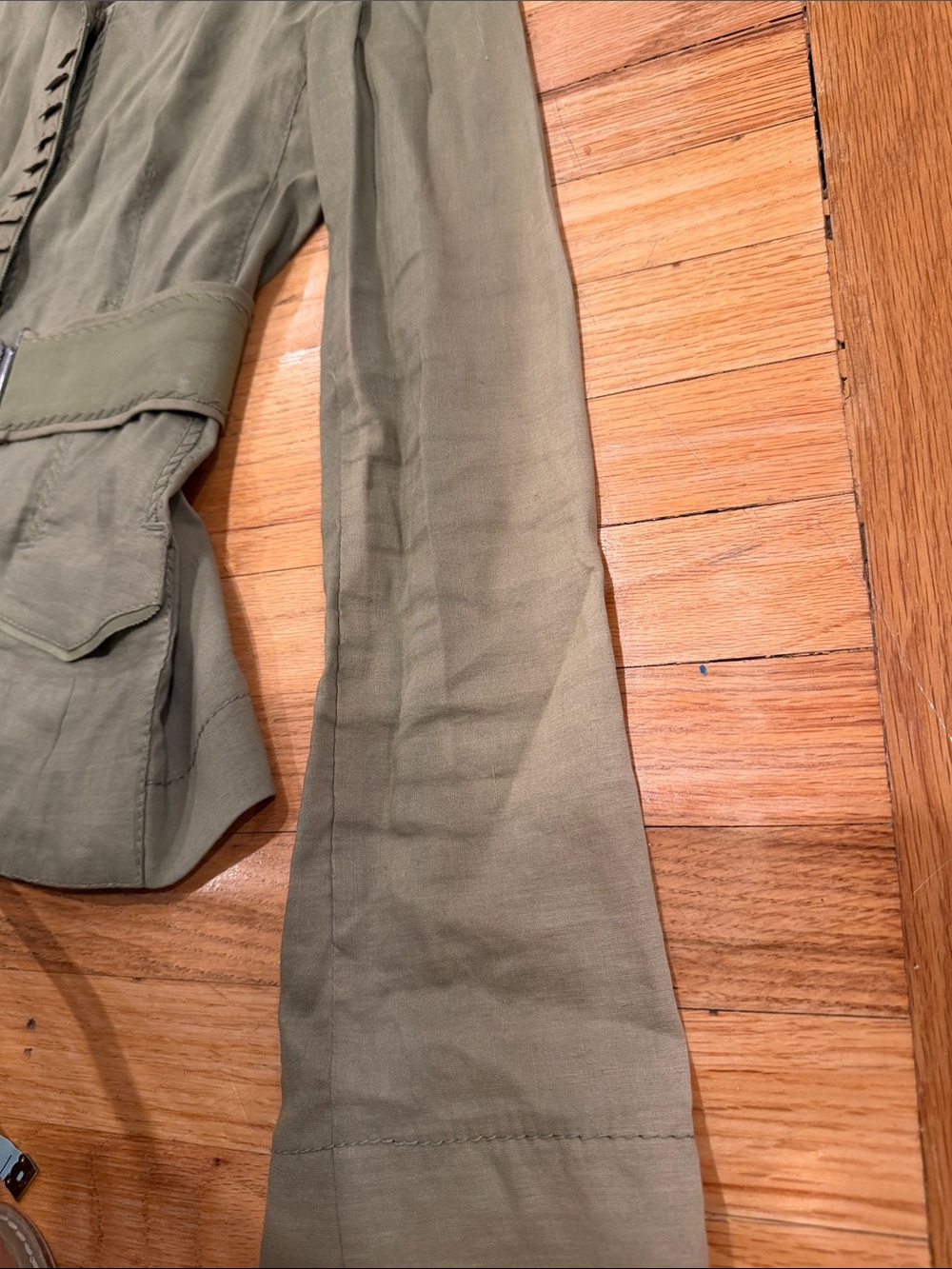 Elie Tahari linen blend khaki green belted utility jacket - Picture 3 of 10